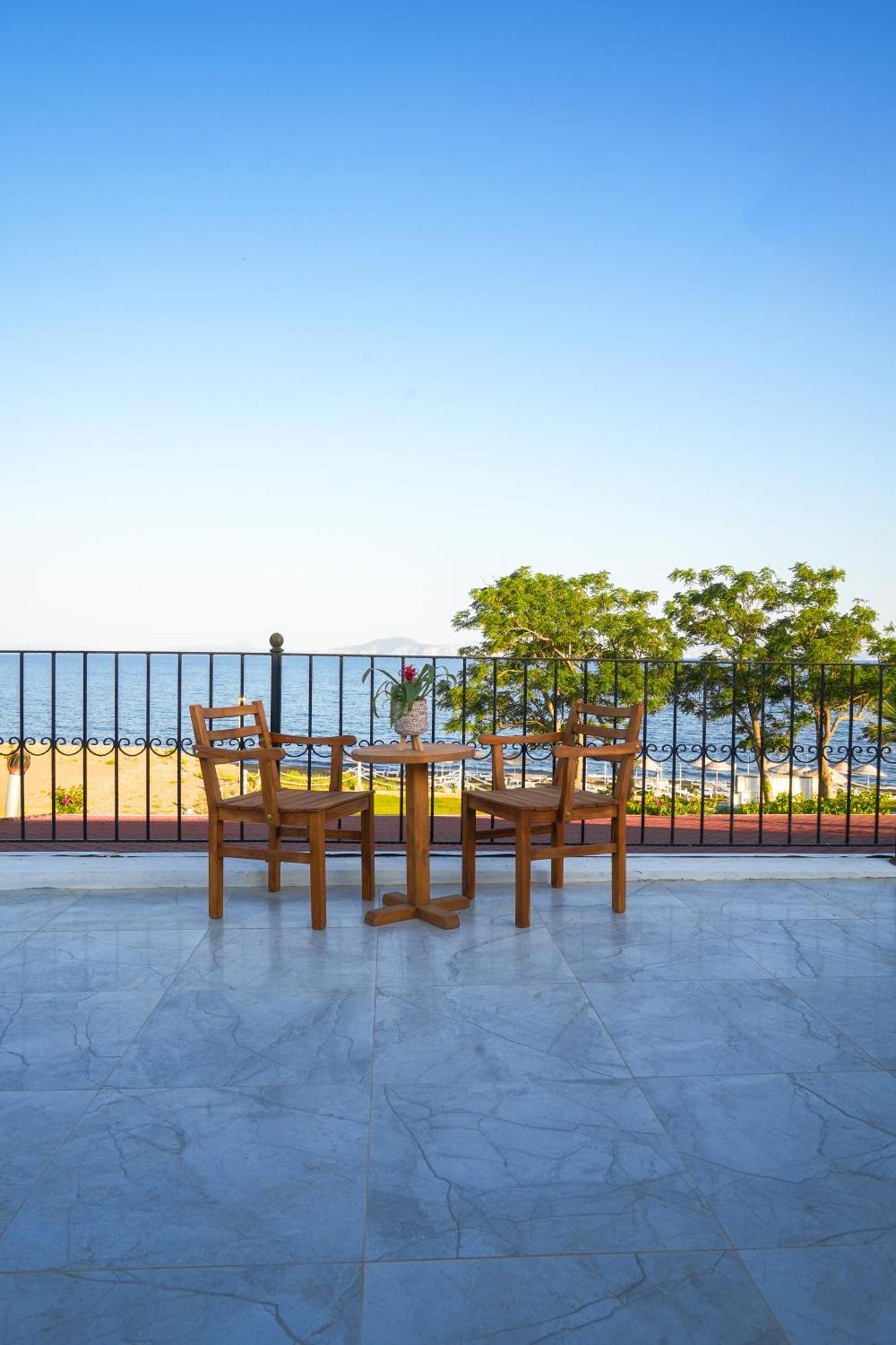 Feri Surf Club Hotel Датча Экстерьер фото